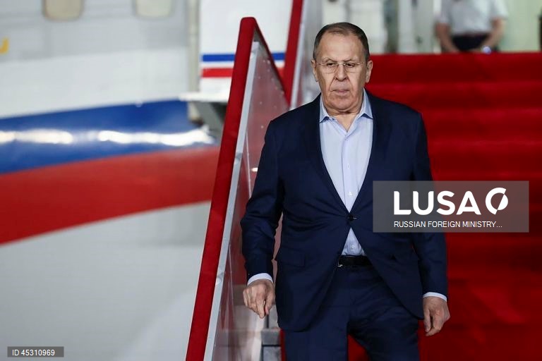 Mozambique: Russian companies should exlore oil&gas deposits - foreign minister