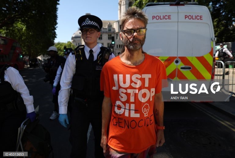 Detidas em Londres 41 pessoas por manifestação de apoio a grupo pró-Palestina proscrito