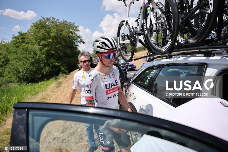 Almeida está desapontado com desistência do Tour mas acredita no triunfo de Pogacar
