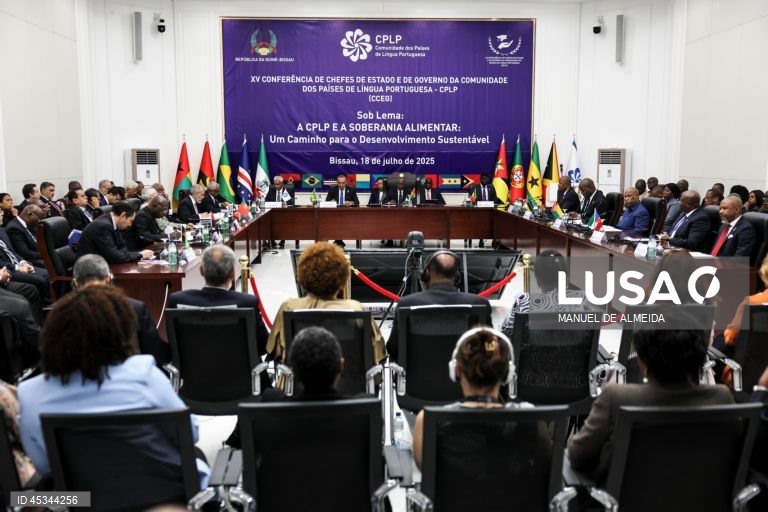 CPLP acaba com cisão entre PALOP e restantes países na escolha da próxima presidência