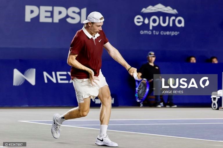 Tenista canadiano Denis Shapovalov conquista torneio no México