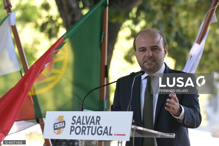 Candidato do Chega ao Porto diz que habitação pública existente é suficiente