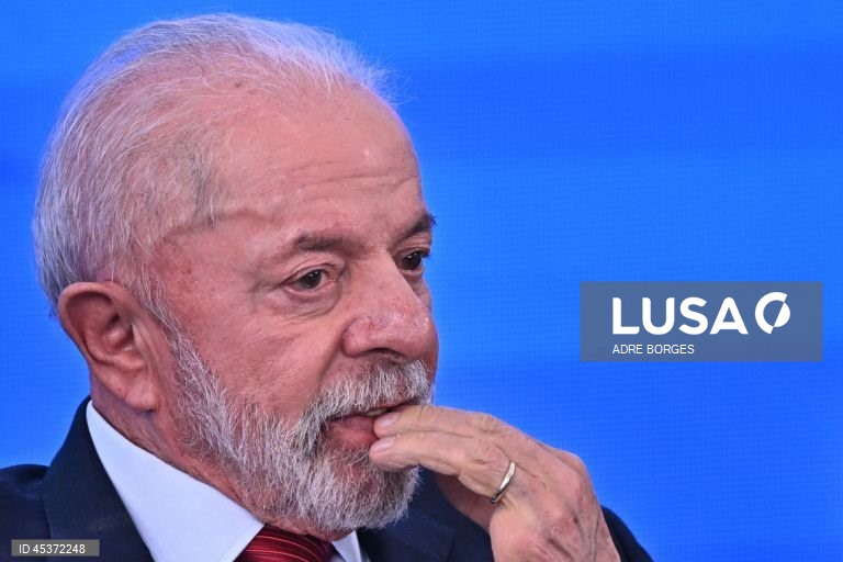 Lula quer negociar tarifas com EUA e pede reflexão a Trump