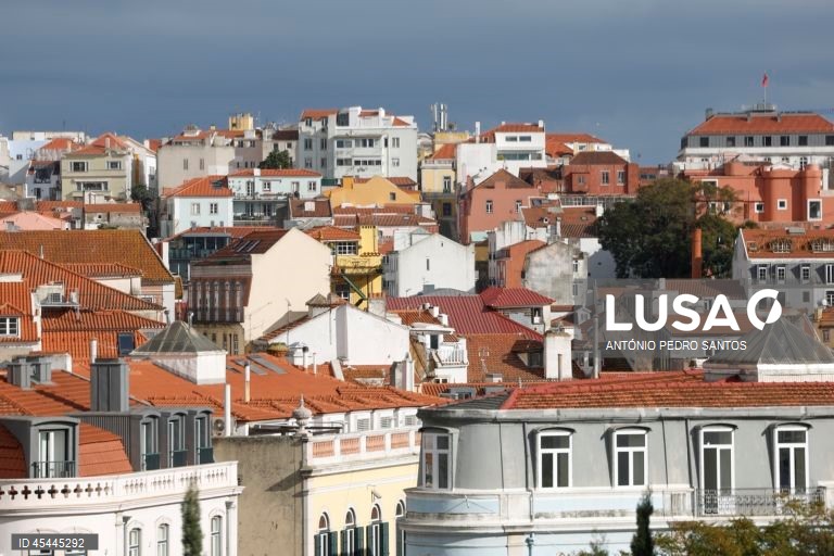 Taxa Euribor sobe a três e a seis meses e cai no prazo mais longo