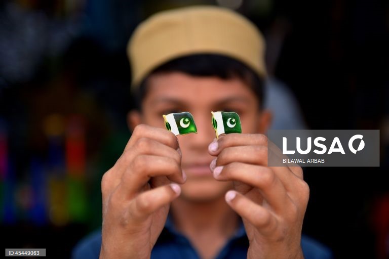 Independence Day preparations in Pakistan