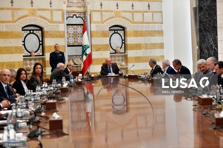 Governo libanês aprova proposta dos EUA de desarmamento do Hezbollah