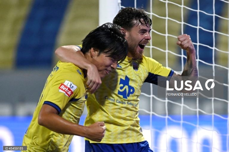 I Liga: Arouca vence na receção ao AVS com um ‘bis’ de Trezza