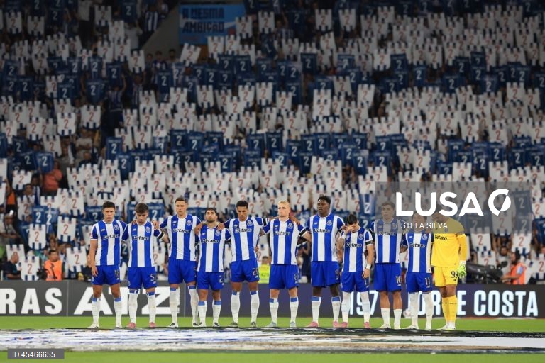 FC Porto homenageia Jorge Costa com triunfo sobre Vitória de Guimarães