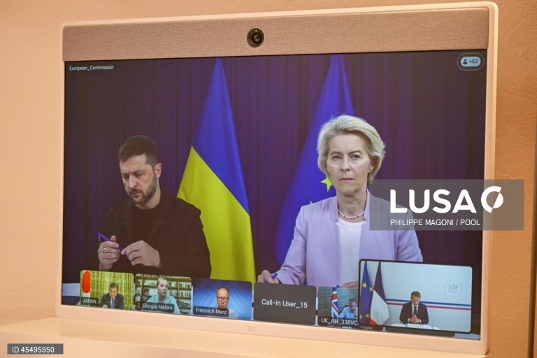 Presidente ucraniano pede que Europa mostre unidade e apela a cessar-fogo