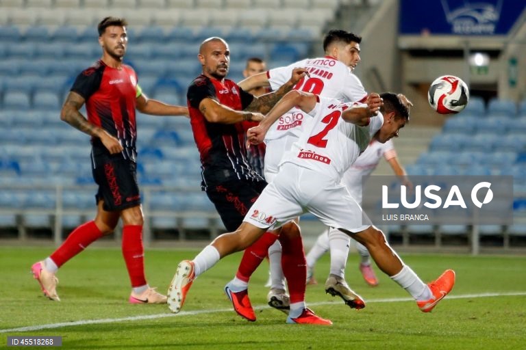 Sporting de Braga goleia Lincoln Red Imps e tem ‘pé e meio’ na fase de liga
