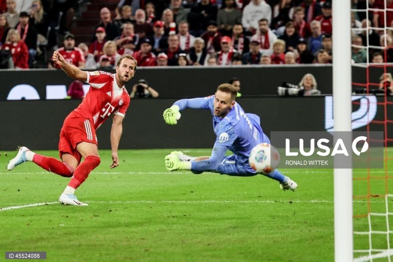 Bayern arranca Bundesliga a ‘todo o vapor’ com goleada ao Leipzig