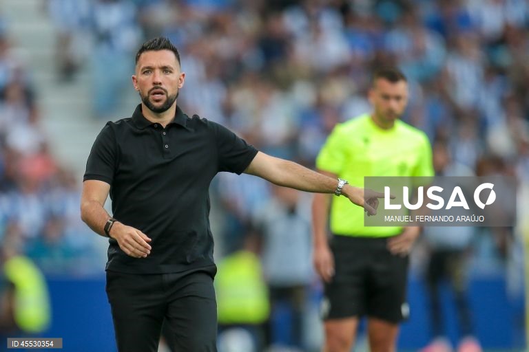 Farioli pede respeito pelo Sporting mas garante que clássico “não define a época”