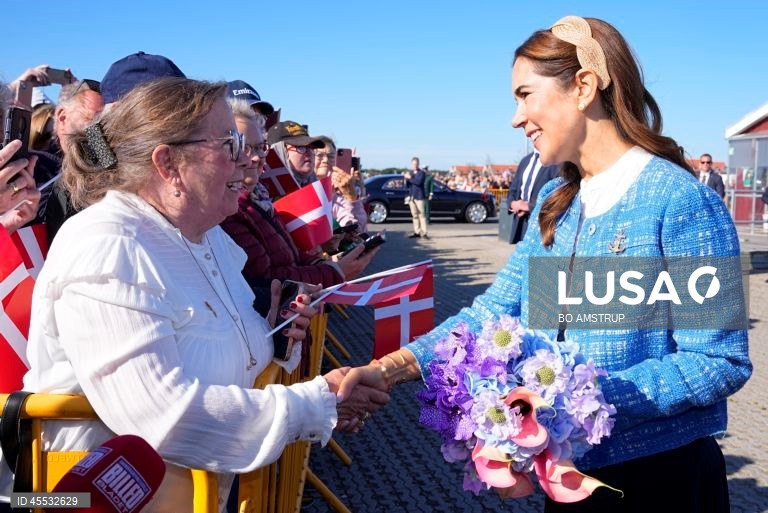 Royals tour Frederikshavn municipality during summer cruise