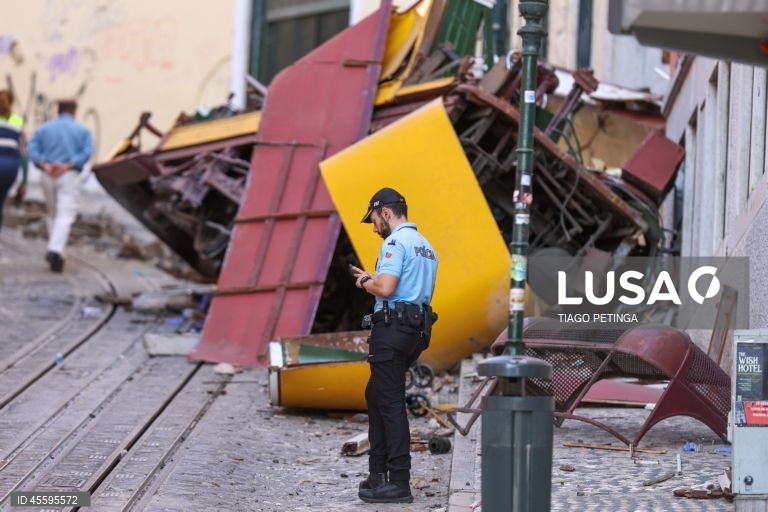 Número de mortos do acidente no elevador da Glória sobe para 17