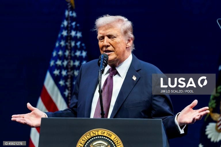 Trump admite estender financiamento do Estado sem negociar com democratas no Congresso