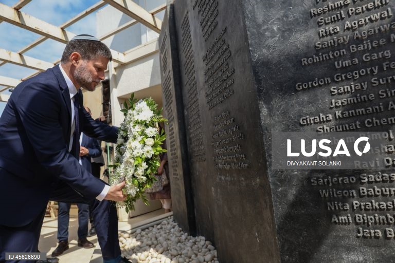 Ministro israelita defende saída de palestinianos da Cisjordânia e Gaza