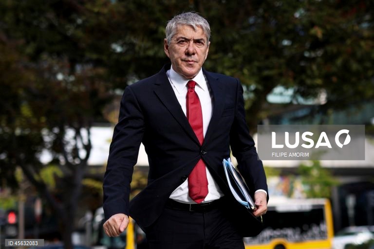 Tribunal começa a julgar ação em que Sócrates exige ser indemnizado devido à duração do Processo Marquês