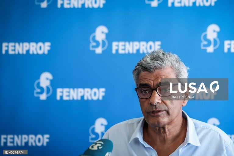 Fenprof recusa reunir com Governo após outro sindicato ser impedido devido a protesto