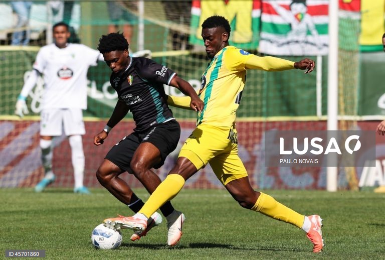 Tondela e Estrela da Amadora empatam e continuam sem vencer