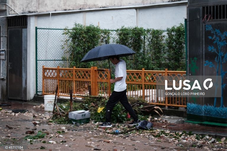 Macau baixa nível de alerta após passagem do quarto tufão em cinco semanas
