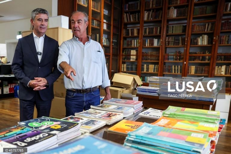 Carneiro acusa Montenegro de “grande desumanidade” na declaração sobre barracas