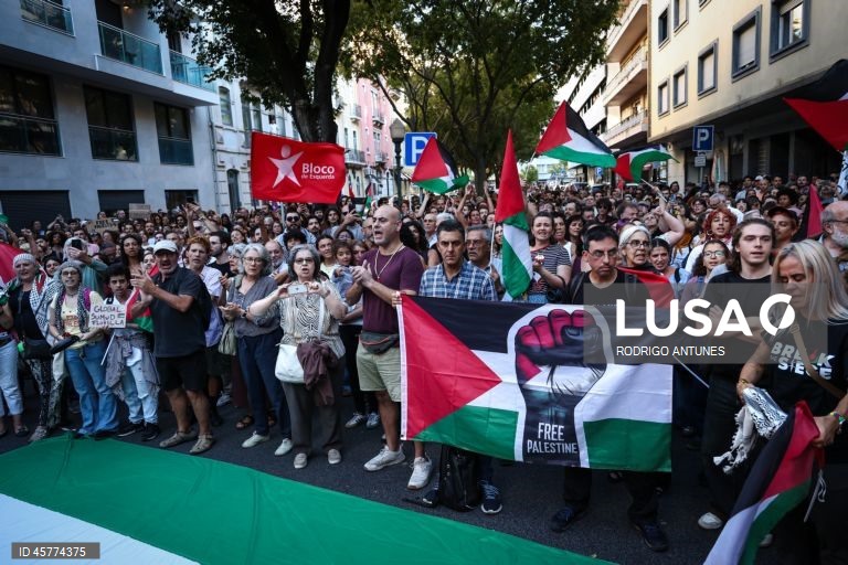 Protesto pró-Palestina impede saída de candidatos a Lisboa do Museu do Design