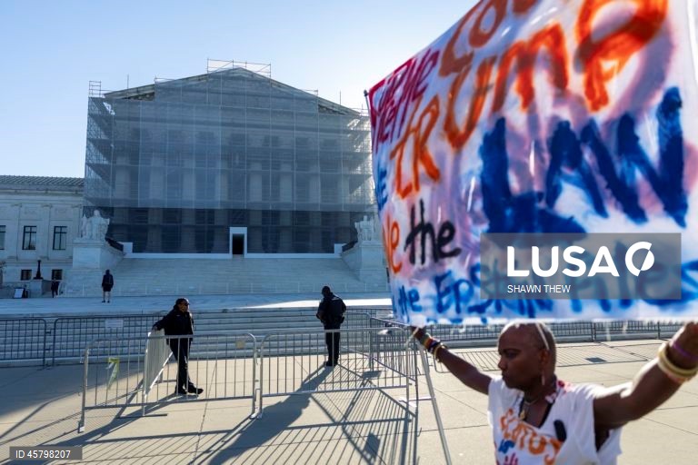 Juiz de Nova Iorque autoriza desclassificação de ficheiros do caso Epstein