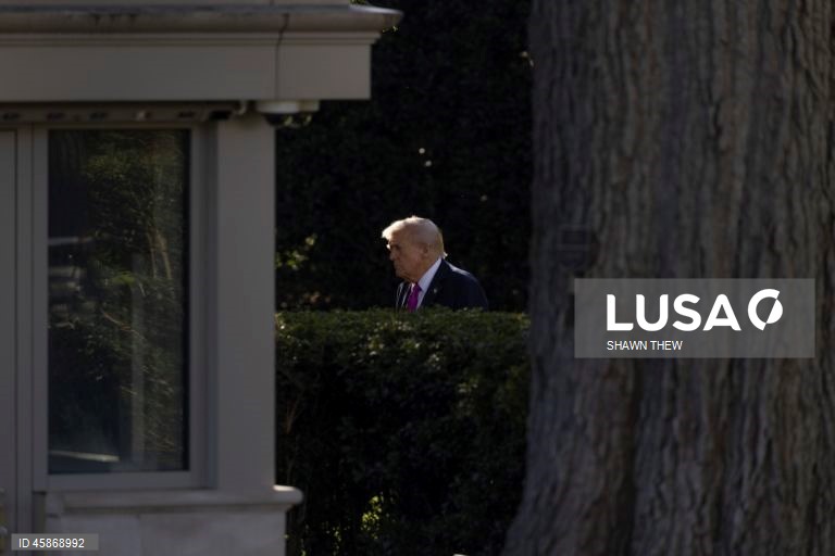 EUA devolvem sobreviventes de ataque contra submarino de narcotráfico