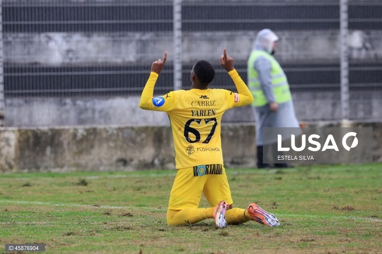 Tondela goleia Vila Real em Trás-os-Montes e segue em frente na prova rainha