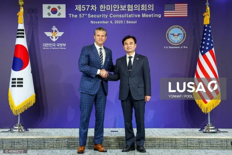 Coreia do Norte lança foguetes de artilharia durante visita de Hegseth ao Sul