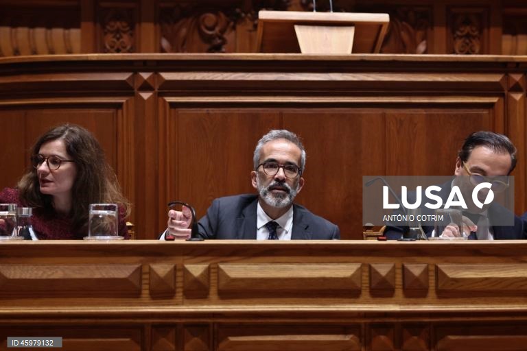MNE diz que Portugal tem de aceitar políticas de alguns países no recrutamento para consulados