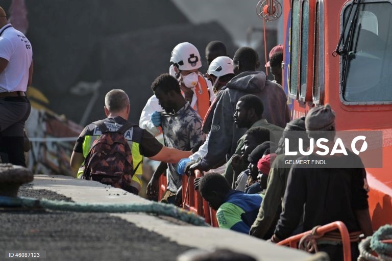 Mais de 400 migrantes resgatados nas Ilhas Baleares em três dias