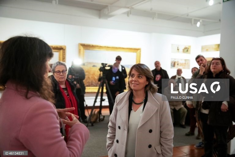 Catarina Martins defende reforço da cultura e alerta para falta de investimento