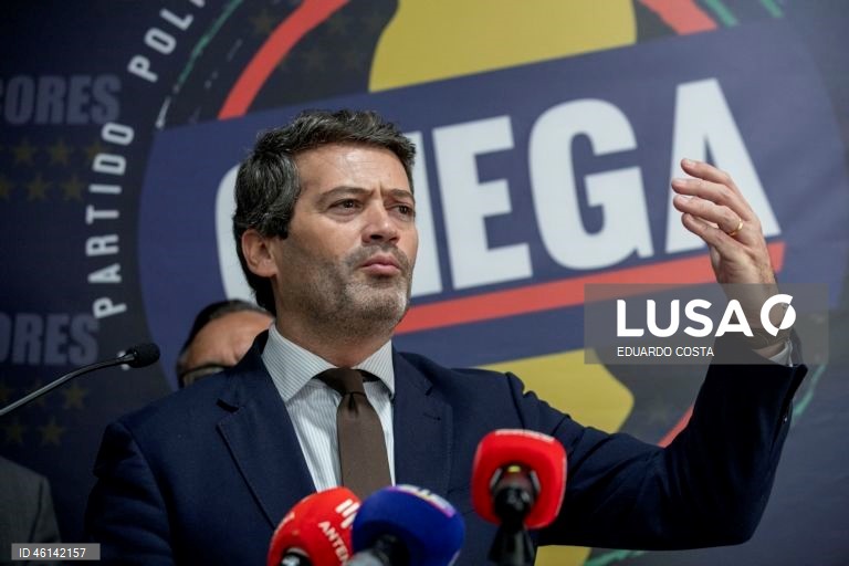 Ministério Público pede levantamento de imunidade de André Ventura