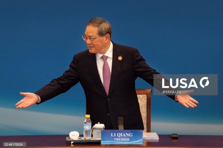 Primeiro-ministro chinês afirma compromisso do país com aumento das importações