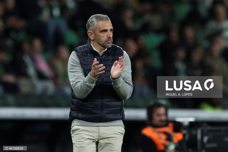 Rui Borges pede Sporting preparado para agressividade do Santa Clara no encontro para a Taça de Portugal