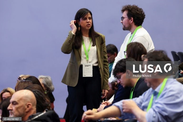 Congresso do PAN aprovados novos estatutos que fixam mandatos de três anos e respondem a objeções do TC