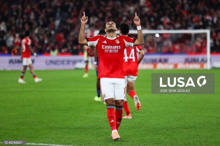 Golo de Pavlidis garante triunfo do Benfica sobre o Famalicão na I Liga