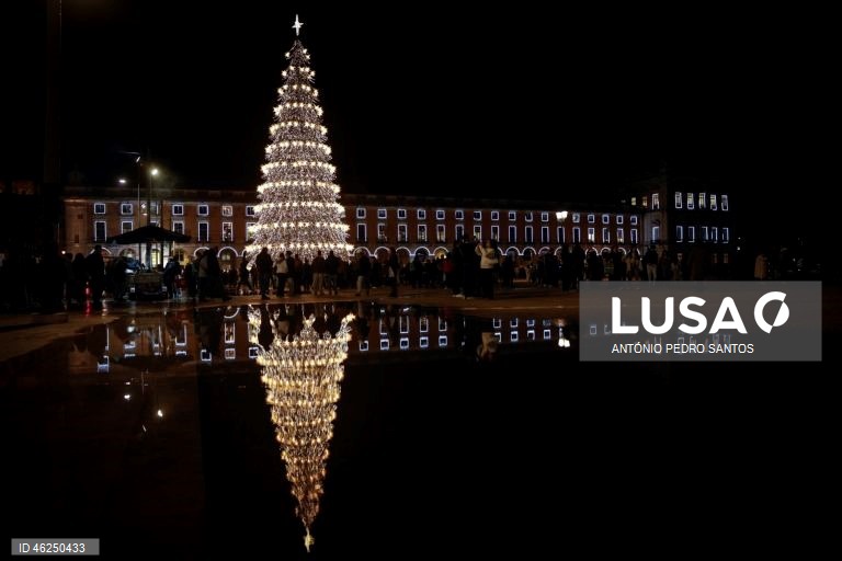 Turismo de Lisboa lança concurso para iluminações de Natal até 1.ª quinzena de junho