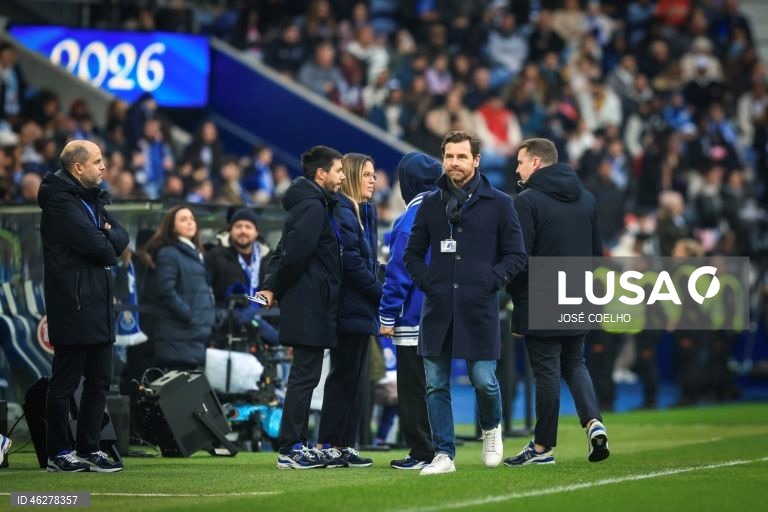 Perto de 27 mil adeptos marcaram presença no treino aberto do FC Porto