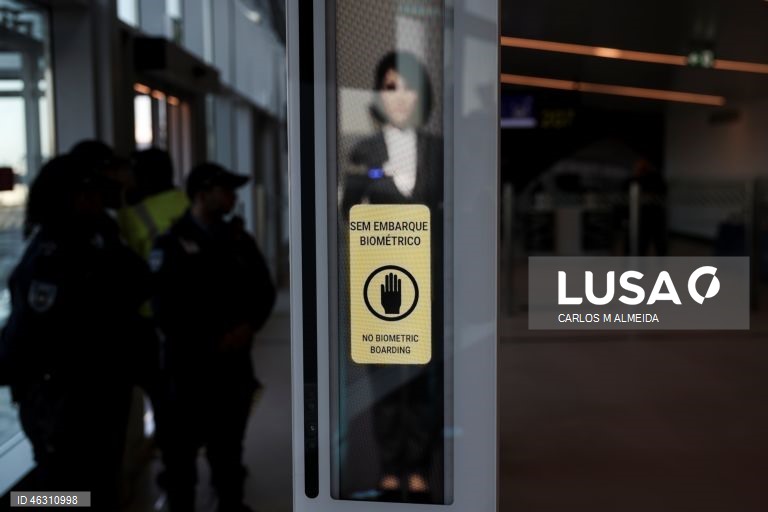 PSP suspende biometria nas partidas dos aeroportos para evitar perdas de voos