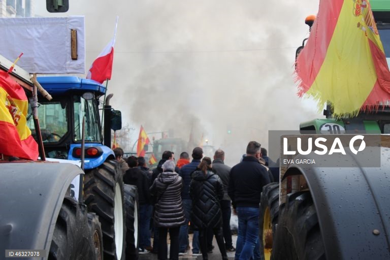 Agricultores irlandeses e espanhóis protestam contra acordo UE-Mercosul