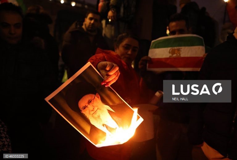 Irão protesta contra apoio europeu a manifestantes antigovernamentais