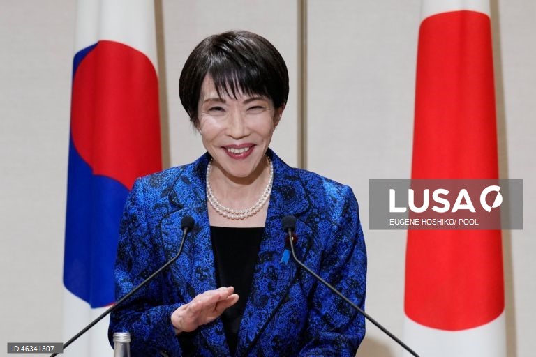 Primeira-ministra do Japão vai dissolver parlamento e convocar eleições