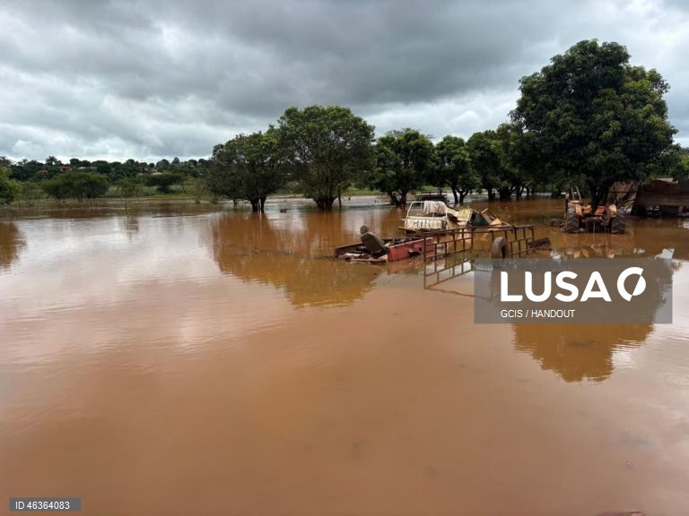 Ferroviária moçambicana soma 10 ME em prejuízos devido às cheias no sul