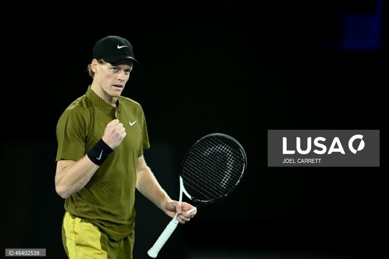 Sinner vence com dificuldades Eliot Spizzirri e passa aos oitavos do Open da Austrália