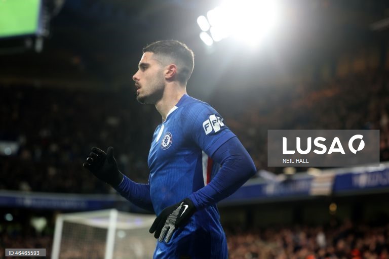 LC: Pedro Neto advertido pela UEFA depois de empurrão a apanha-bolas