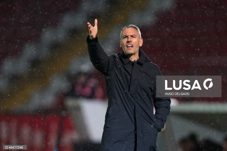 I Liga: Carlos Vicens assume química especial entre Zalazar, Horta e Pau Victor