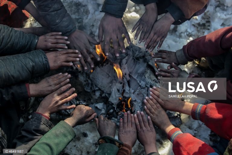 Displaced families live in temporary shelters amid harsh winters in Kabul