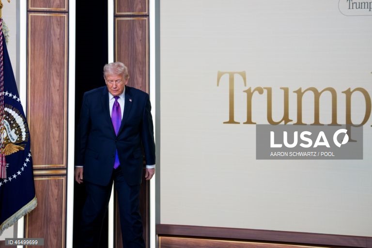 Trump acusado de racismo por publicar vídeo que retrata casal Obama como macacos